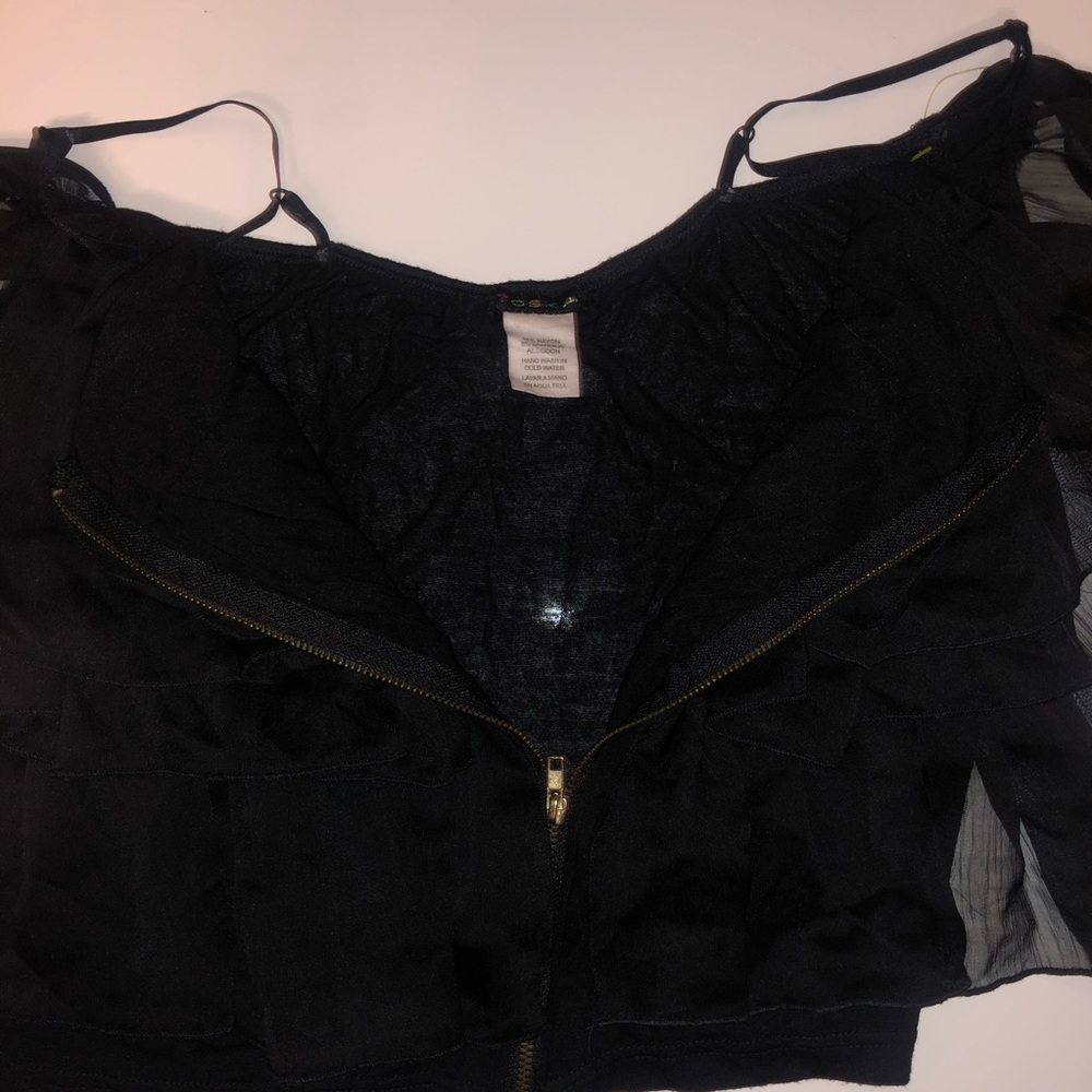 Black Ruffle Tank Top - Picture 4 of 4